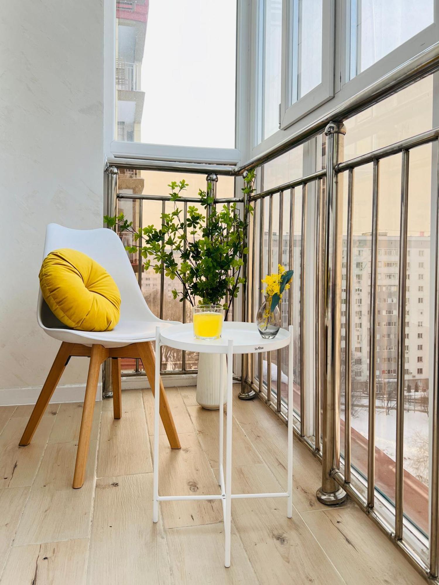 396i2 Sunny Sholpan Apartment